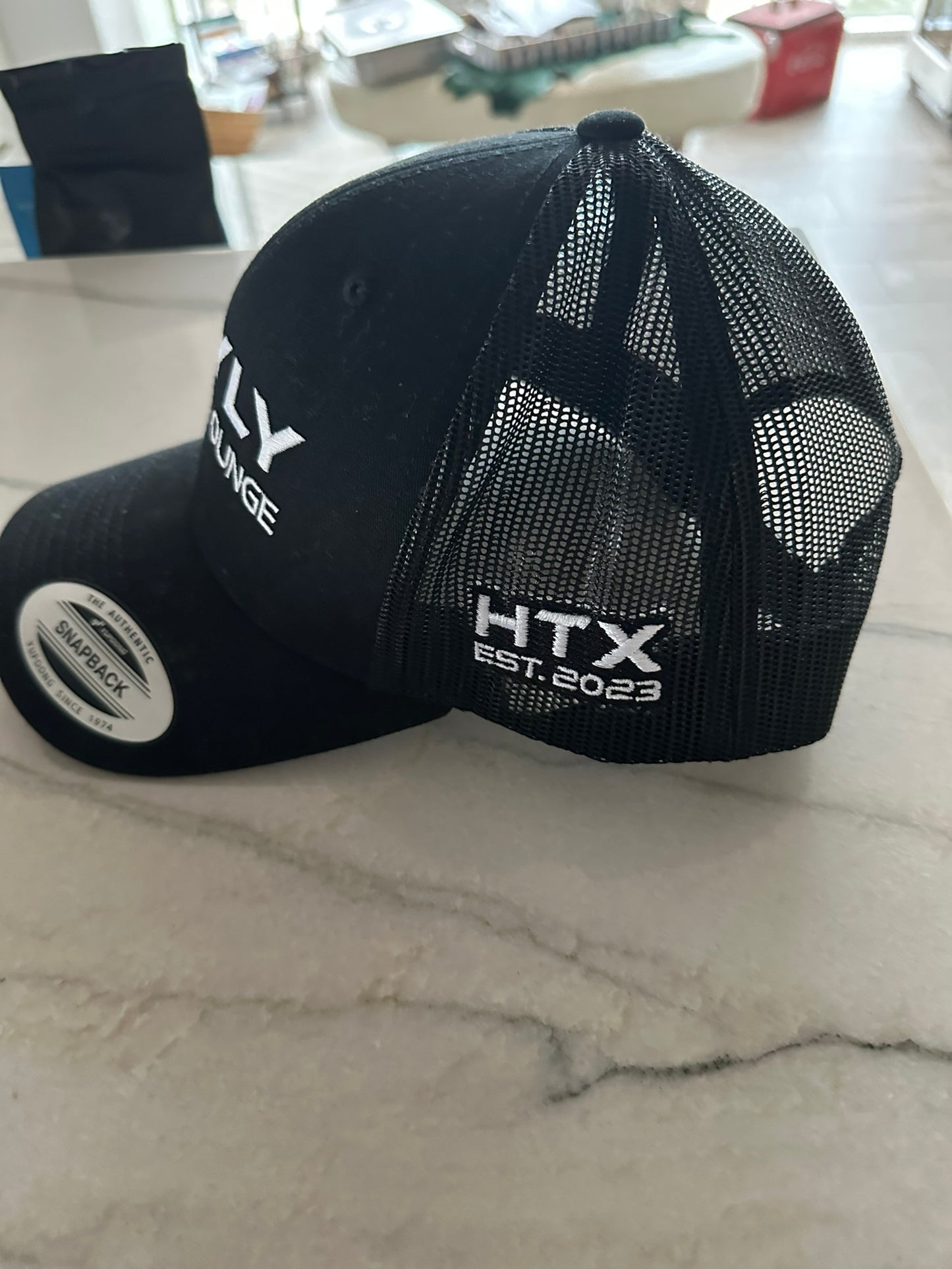 Loyly sauana lounge trucker baseball hat